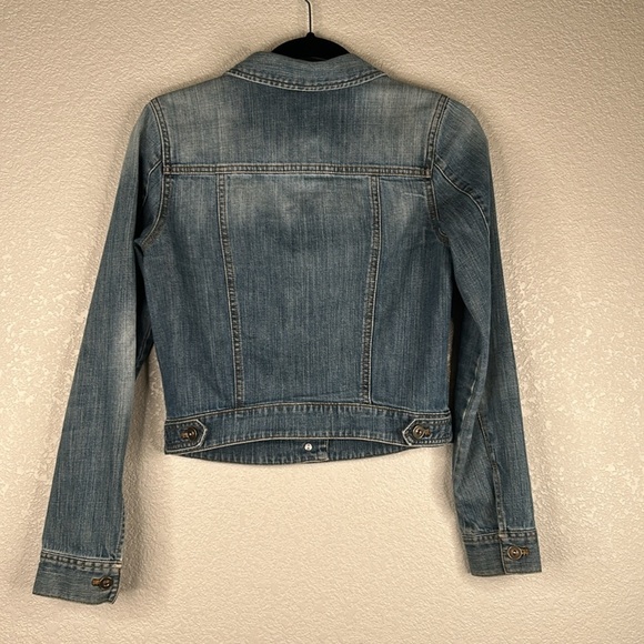 BP Casual Medium Wash Denim Jean Jacket Size Small - Picture 4 of 6